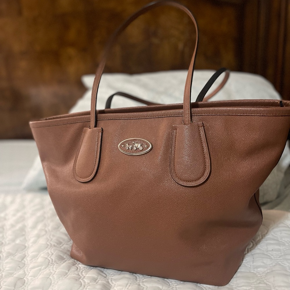 Coach Purse - Picture 3 of 5
